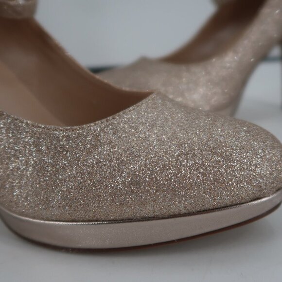Unisa Women's Light Pink Texture Glitter Heels Size 10 in Box - Picture 3 of 12
